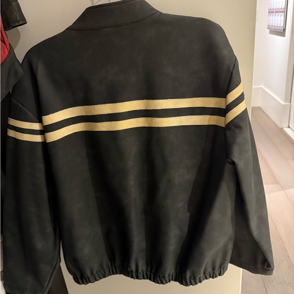 Sisters & Seekers Vegan Leather Vegan Grandpa Biker Jacket - Picture 5 of 5